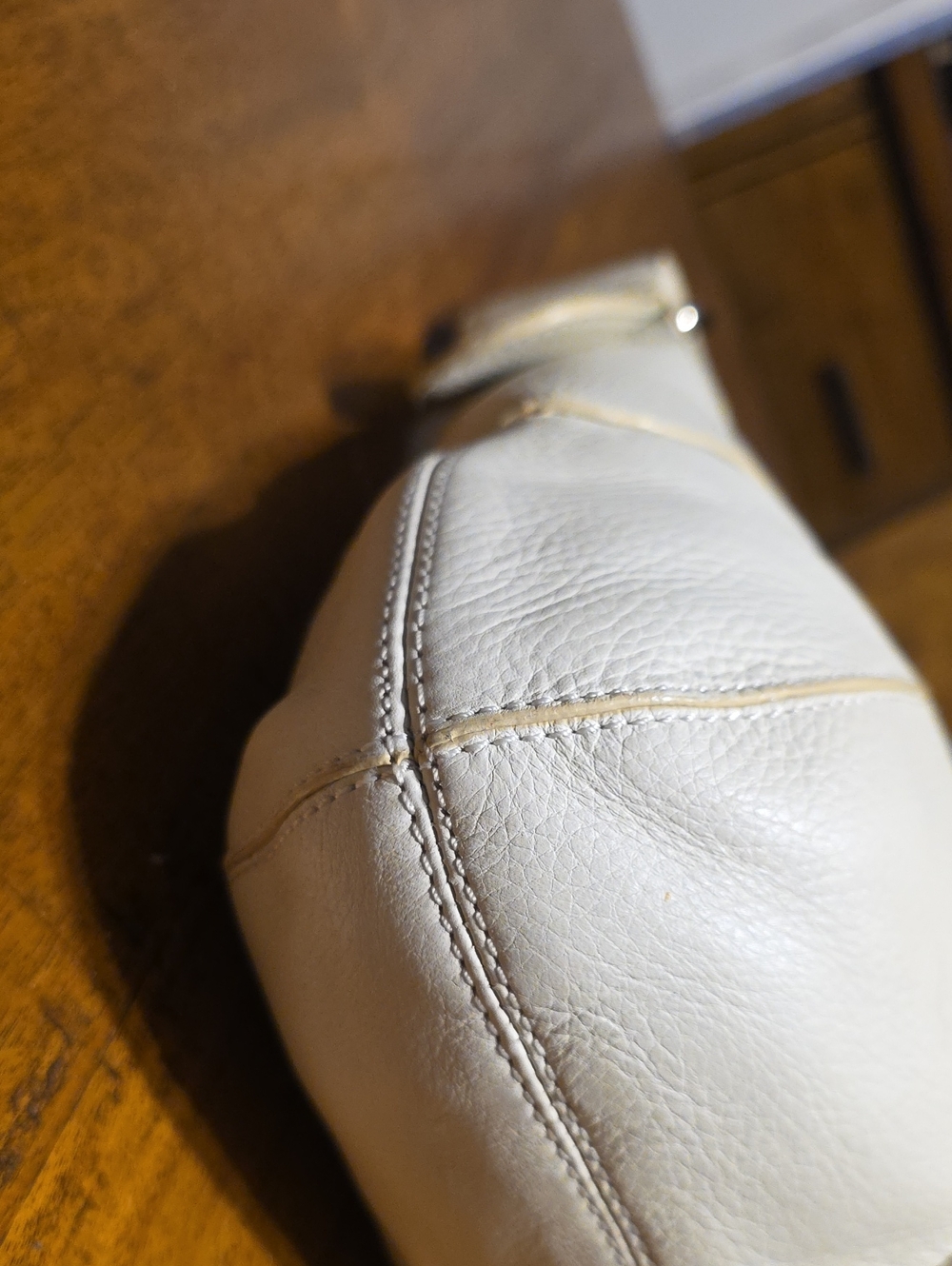 Furla Vintage grained leather hobo shoulder bag - Picture 8 of 16